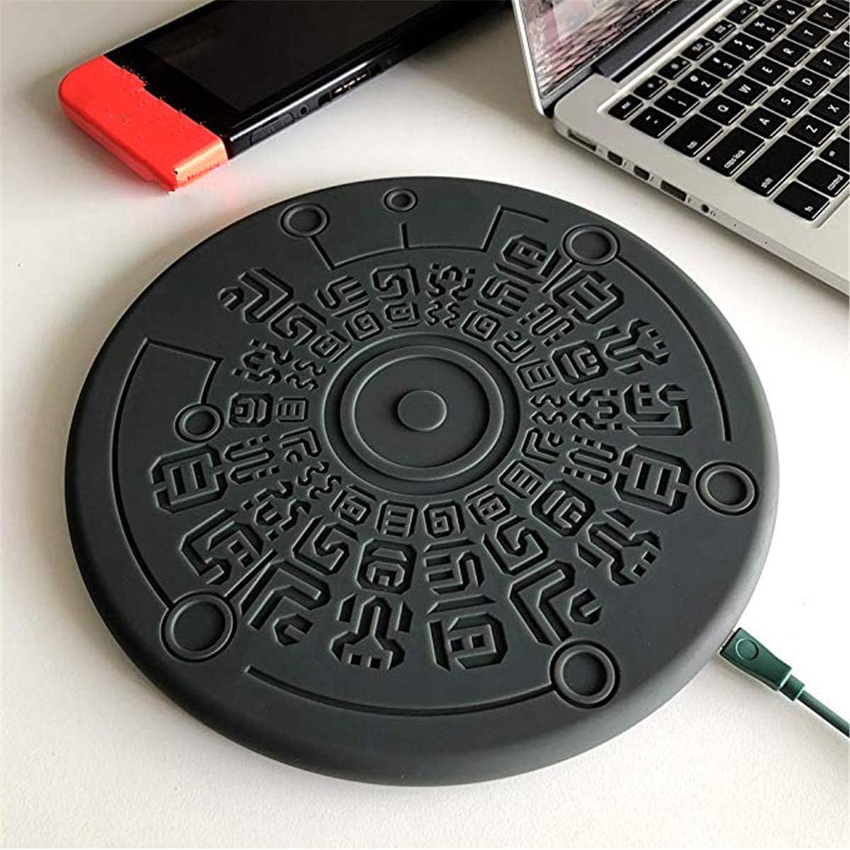 Runes Wireless Charger